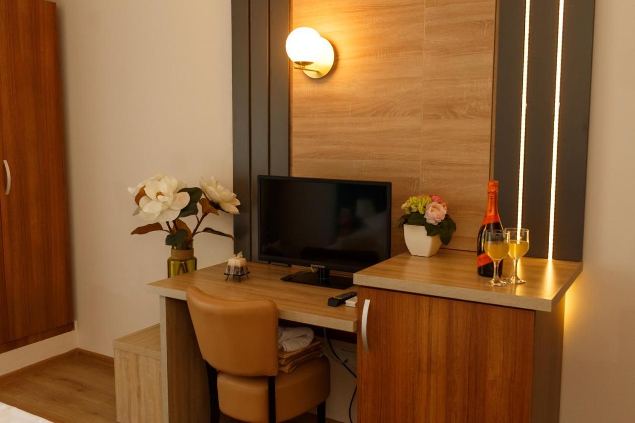 Grand Hotel Astoria Mamaia Extérieur photo